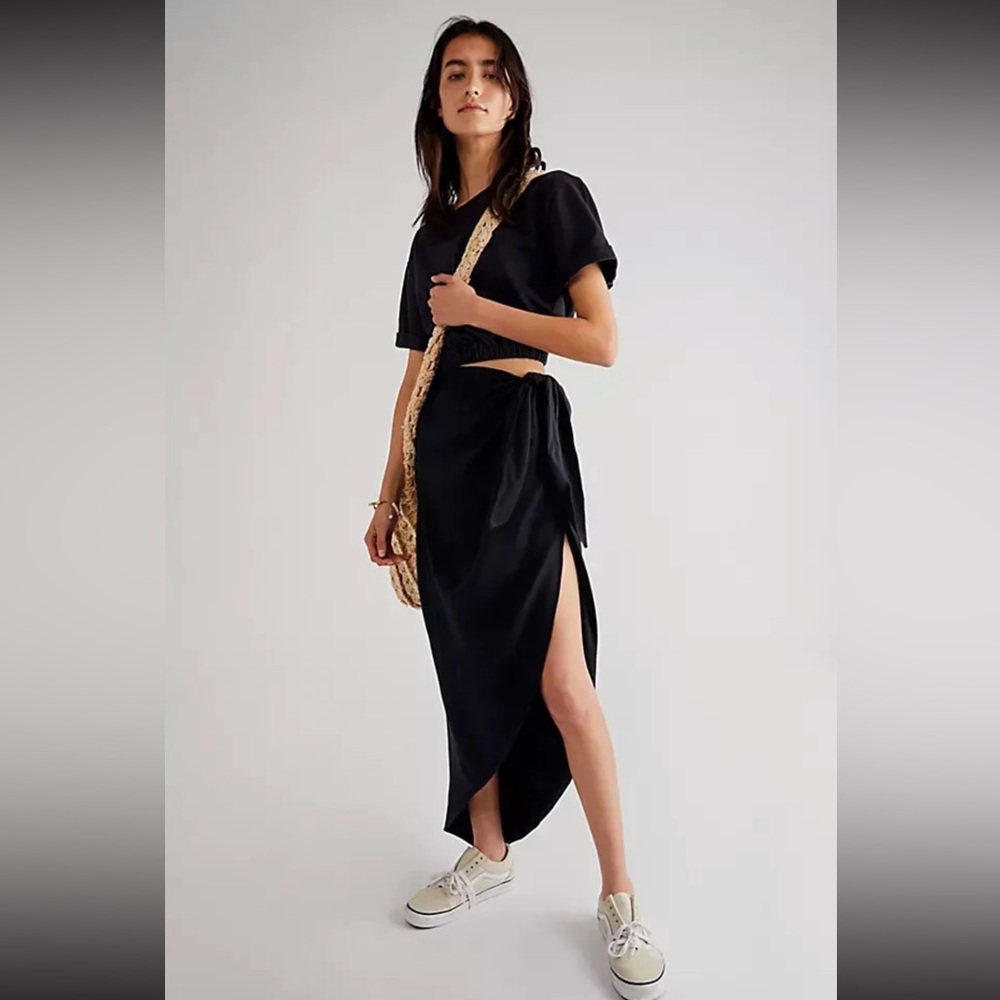 Free People Rae Maxi Dress Black Sz M NWT SOLD OUT.